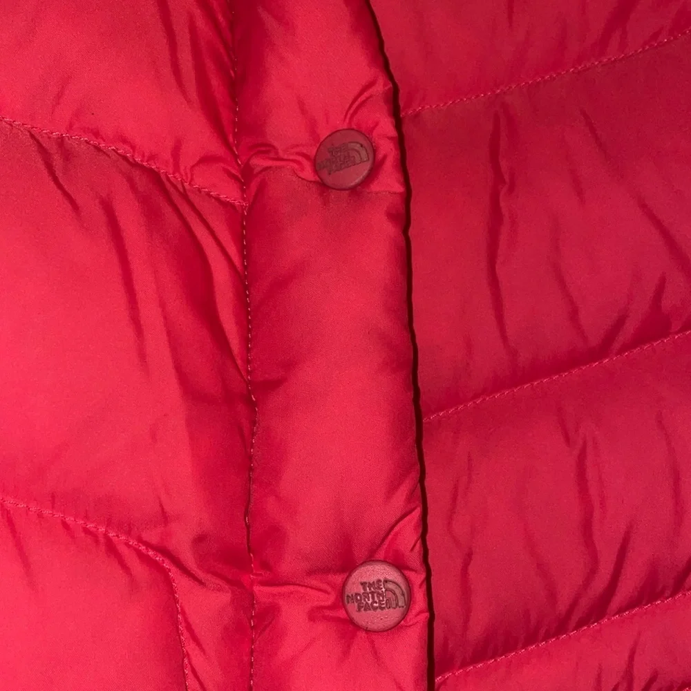 North Face women’s down puffer M - Picture 3 of 3